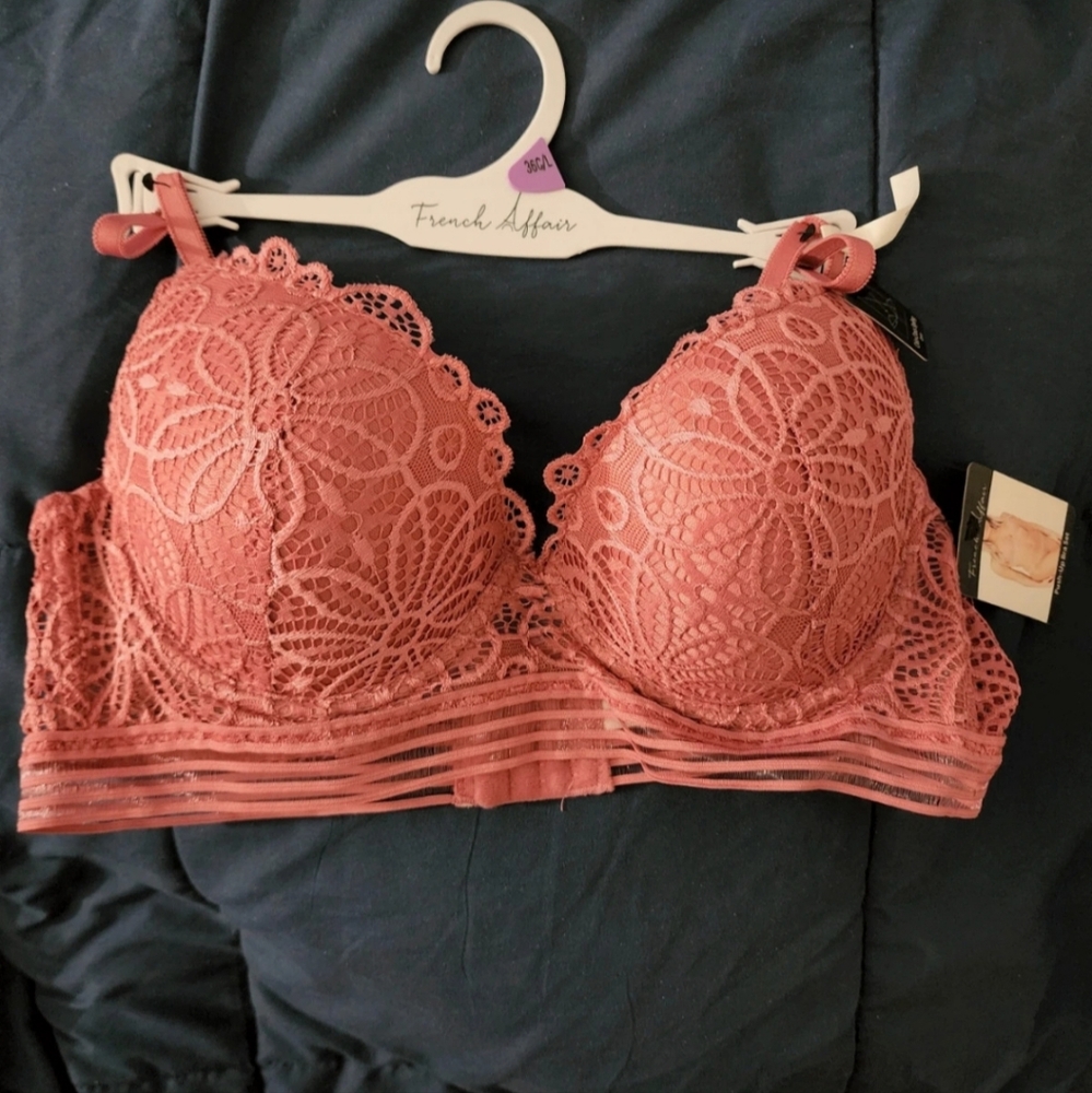 Lacey Bra